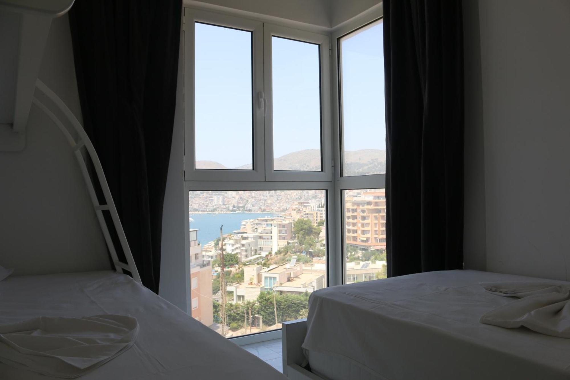 Infinity Sea View Penthouse Apartment Sarande Exterior photo